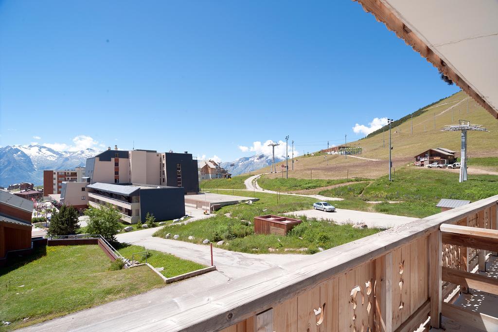 Madame Vacances Hotel Le Christina Alpe d'Huez Eksteriør billede